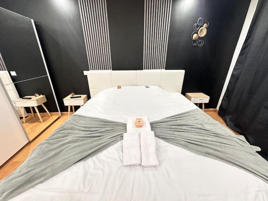 E Servagnat T3 Luxe Avec Sauna Jacuzzi Et Hammam Epernay Exterior photo