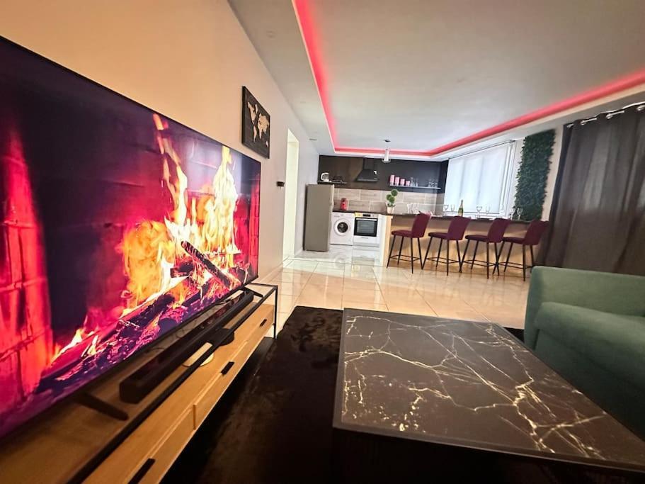 E Servagnat T3 Luxe Avec Sauna Jacuzzi Et Hammam Epernay Exterior photo